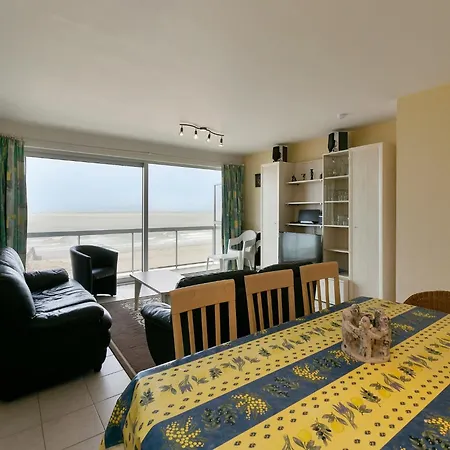 Villanelli In Appartement Blankenberge
